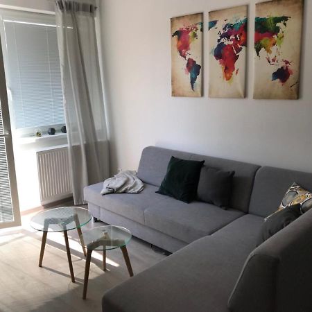 Samorin Modern Apartmens Private Parking - Air Conditioning Εξωτερικό φωτογραφία