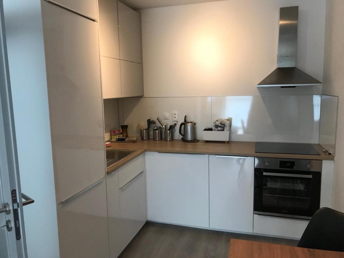 Samorin Modern Apartmens Private Parking - Air Conditioning Εξωτερικό φωτογραφία